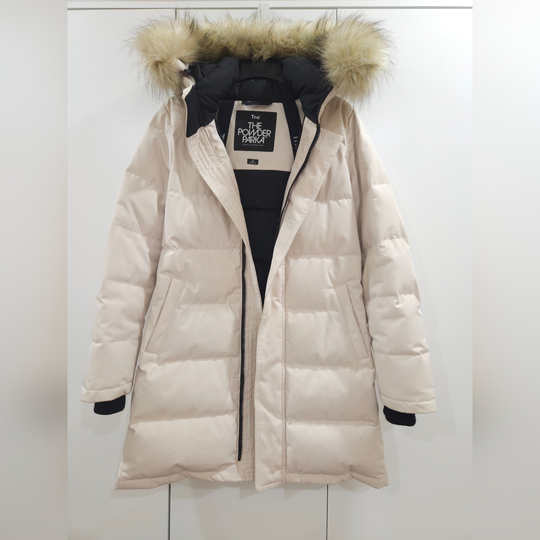 Aritzia/Tna Coldstop Mid-Length Premium Down Power Parka Xs